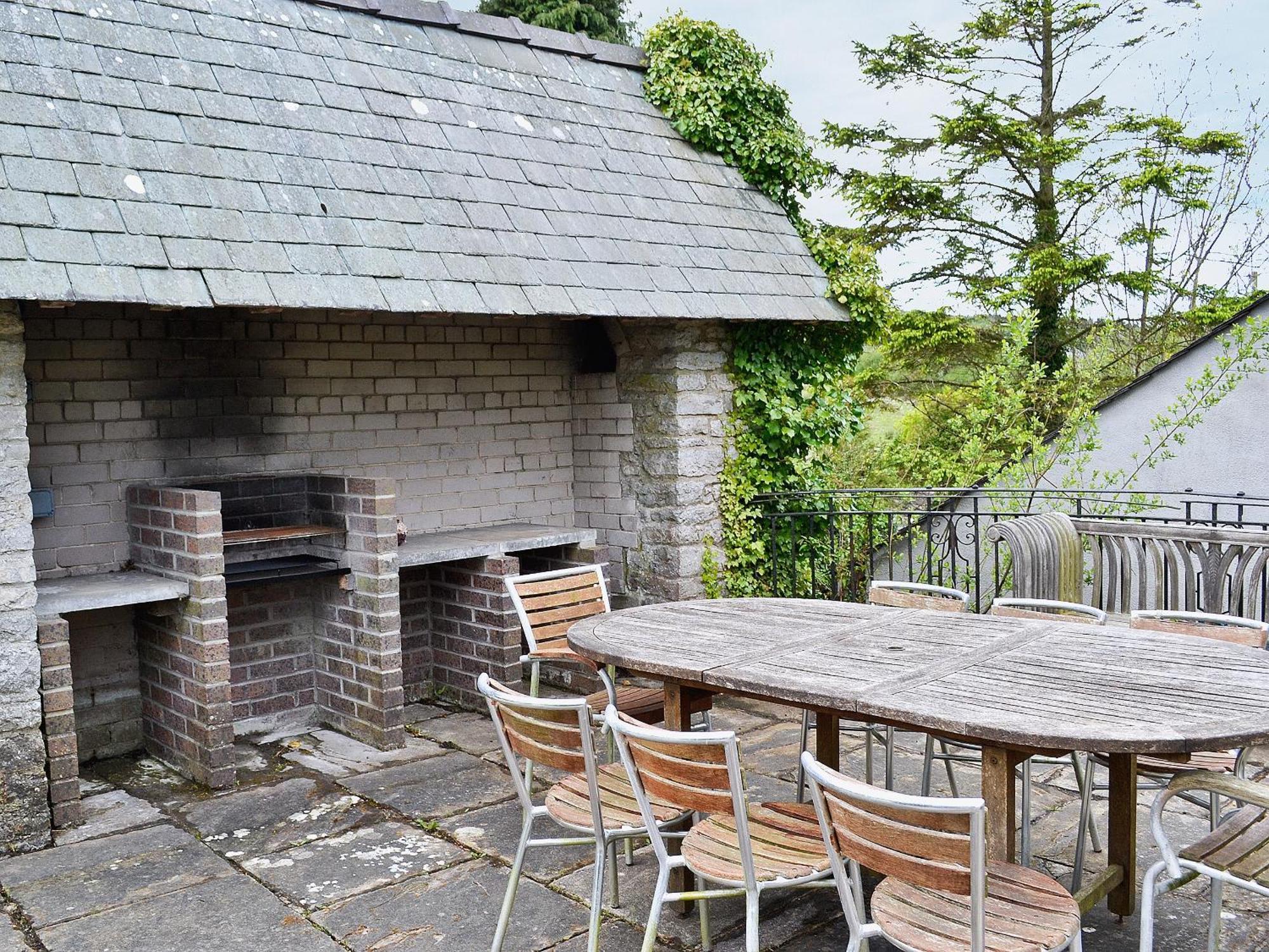 Wern Y Wylan Court Villa Llanddona ภายนอก รูปภาพ